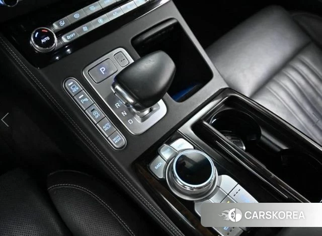 Genesis G90 id 3889386 из Кореи 19