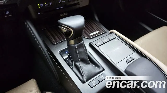 Lexus ES300h 7th generation id 2716966 из Кореи 19