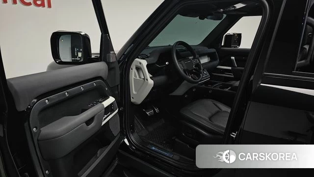 Land Rover Defender (L663) id 4757877 из Кореи 34