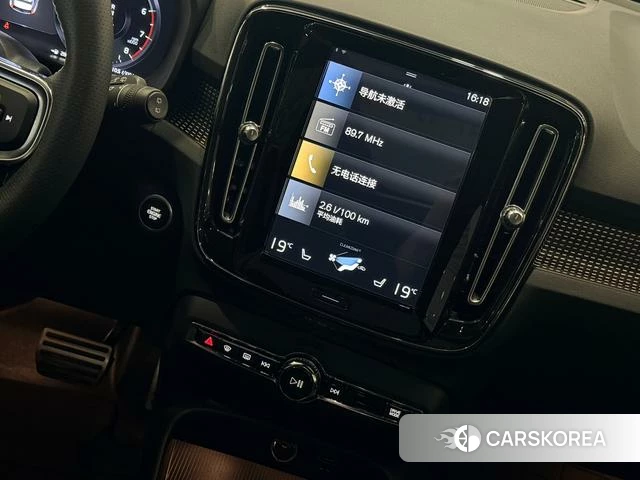 Volvo XC40 id 4207125 из Китая 17