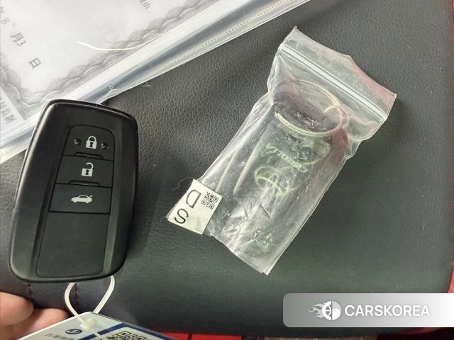 Toyota Corolla id 4387264 из Китая 18
