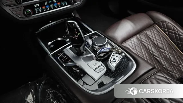 BMW 7 Series (G11) id 3453006 из Кореи 19