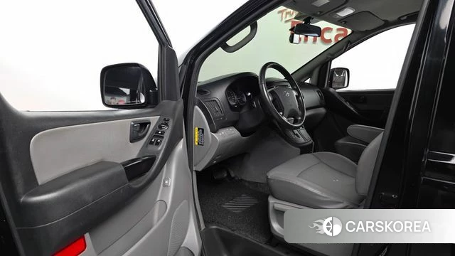 Hyundai The New Grand Starex id 4708417 из Кореи 30