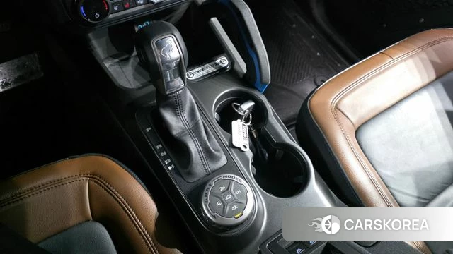 Ford Bronco 6th Generation id 3841649 из Кореи 19