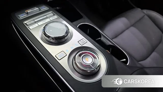 Genesis GV70 id 3540321 из Кореи 19