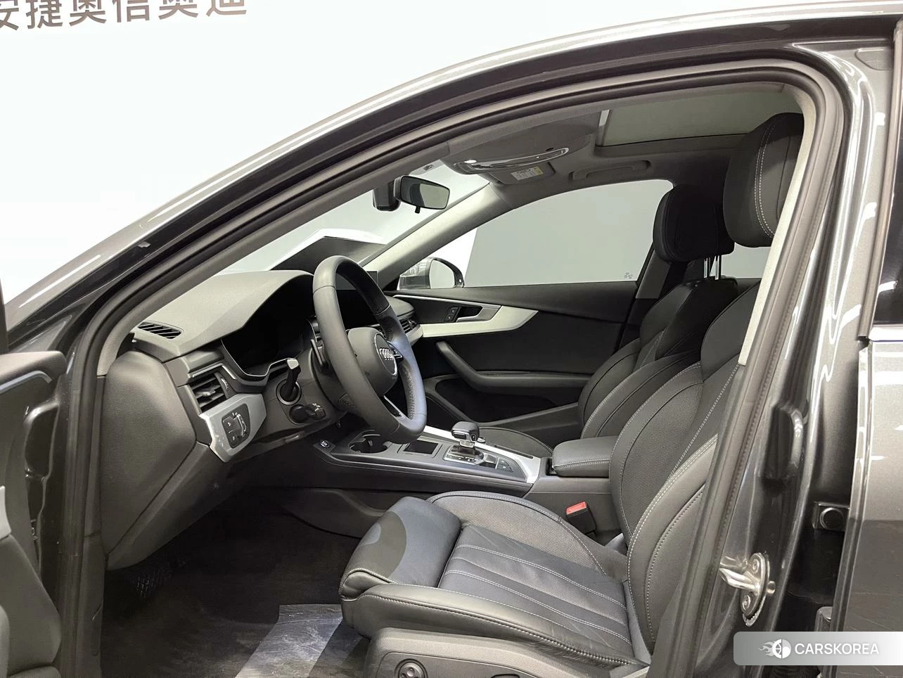 Audi A4L id 4413551 из Китая 19