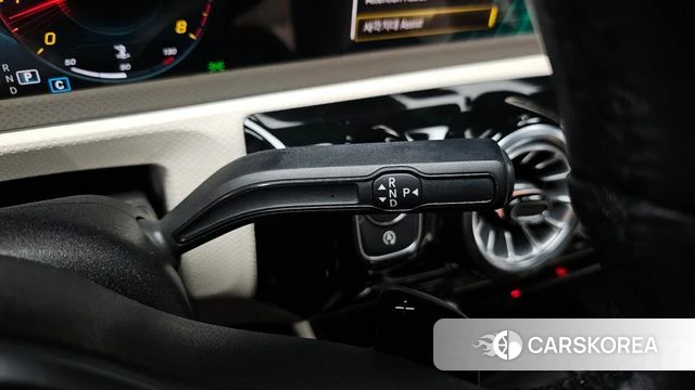 Mercedes-Benz A-Class W177 id 4354990 из Кореи 29