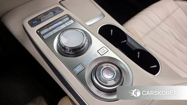 Genesis GV70 id 3788425 из Кореи 19