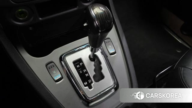 Ssangyong Korando Turismo id 4733015 из Кореи 19