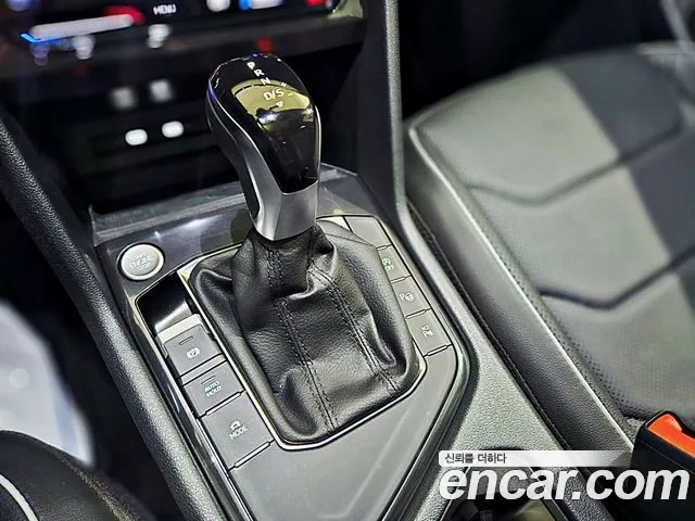 Volkswagen Tiguan Allspace id 2873959 из Кореи 19