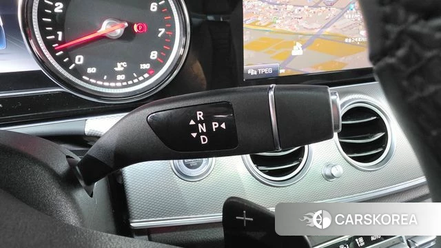 Mercedes-Benz E-Class W213 id 4708243 из Кореи 19