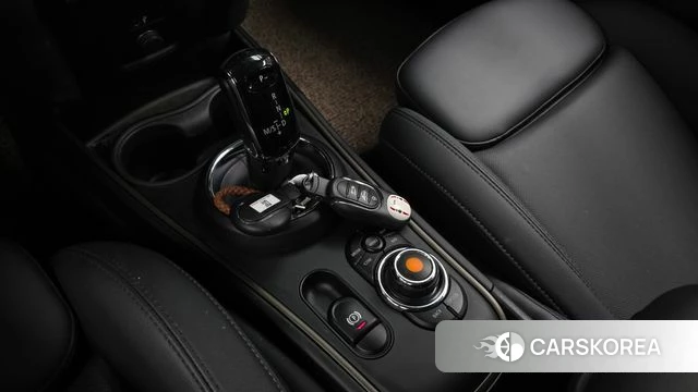 Mini Cooper D Countryman id 4529694 из Кореи 19