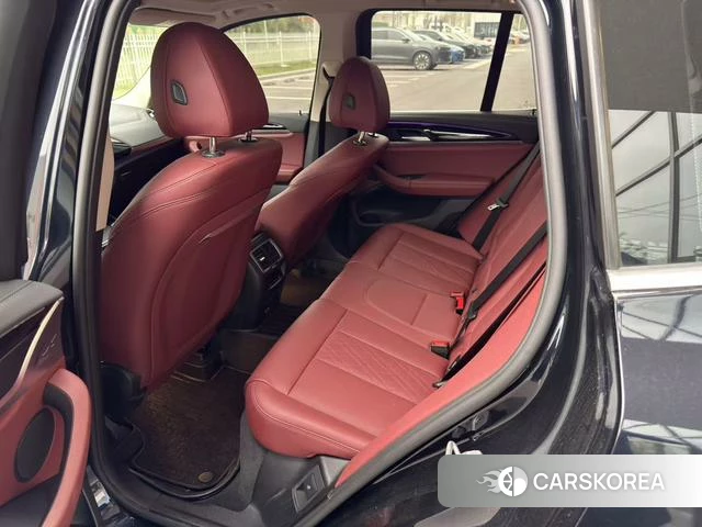BMW X3 id 4299418 из Китая 9