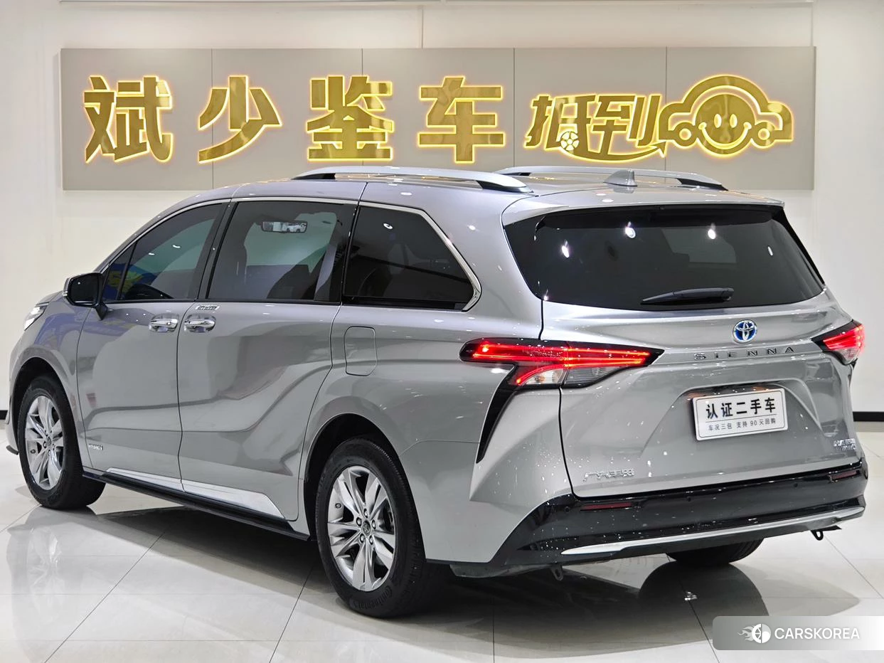 Toyota Saina id 4452554 из Китая 14