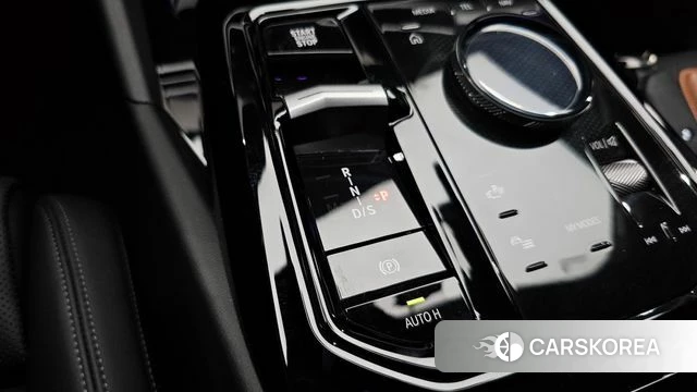 BMW 5 Series (G60) id 4200677 из Кореи 19