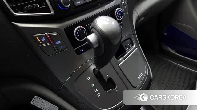 Hyundai The New Grand Starex id 3616279 из Кореи 19