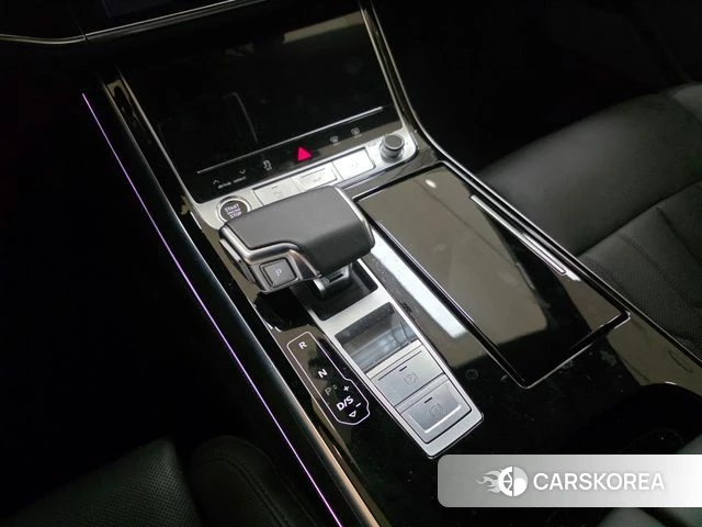 Audi A8 (D5) id 3953085 из Кореи 17