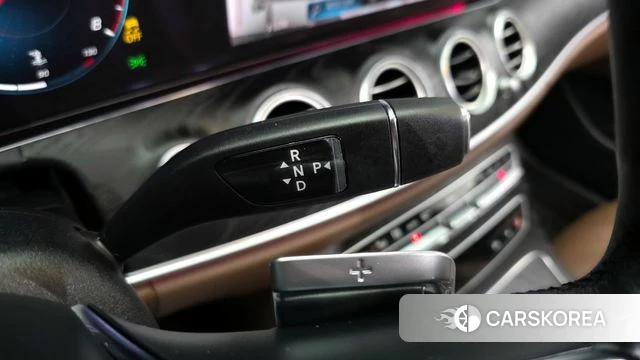 Mercedes-Benz E-Class W213 id 4186591 из Кореи 29