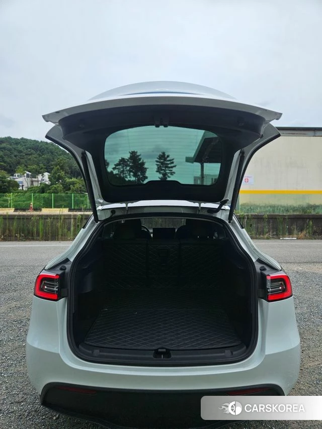 Tesla Model Y id 4701265 из Кореи 9