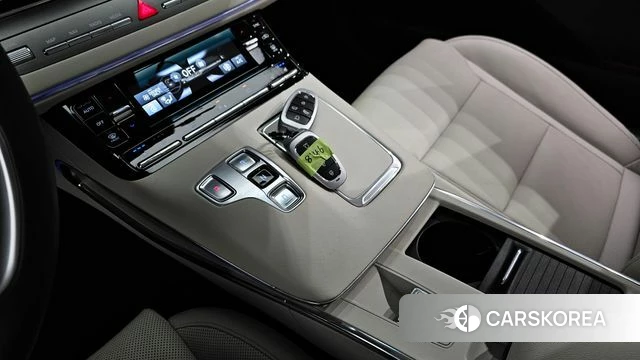 Hyundai The New Grandeur IG Hybrid id 4231224 из Кореи 32