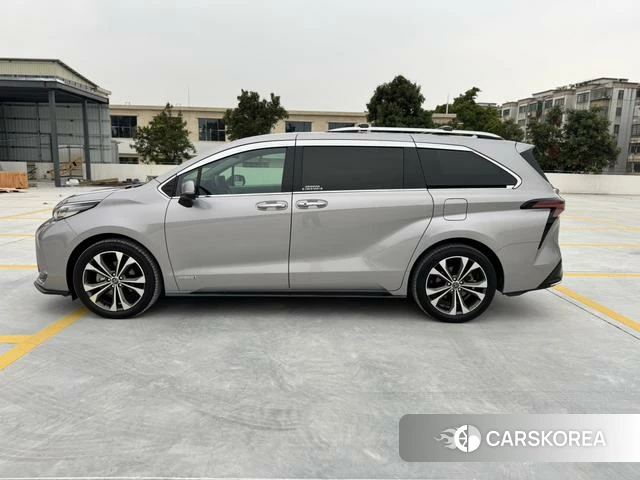 Toyota Grevia id 4263665 из Китая 14