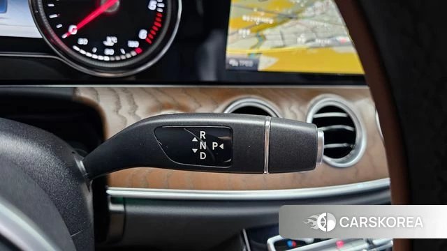 Mercedes-Benz E-Class W213 id 4637896 из Кореи 19