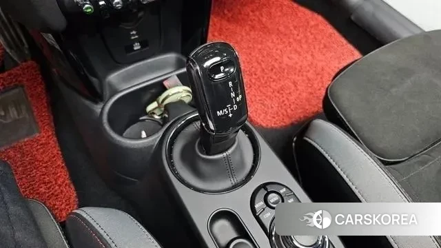 Mini Cooper S id 2978953 из Кореи 19