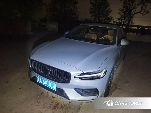 Volvo S60 id 4182566 из Китая 9