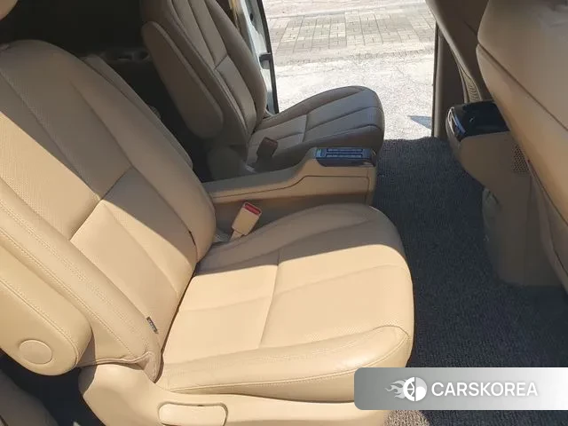 Kia The New Carnival id 2977083 из Кореи 19