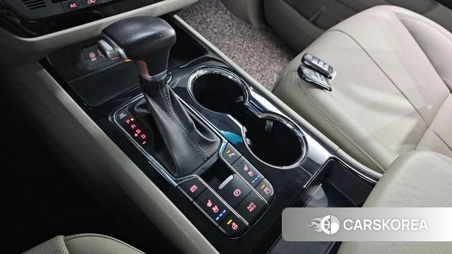 Kia The New Carnival id 4188209 из Кореи 19