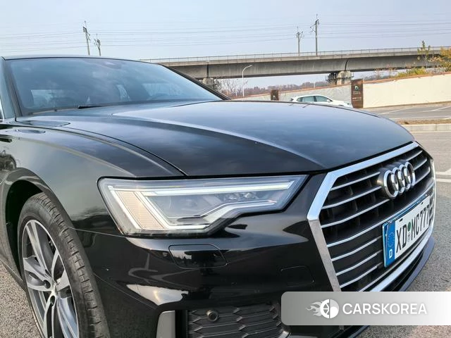 Audi A6L id 4261705 из Китая 15