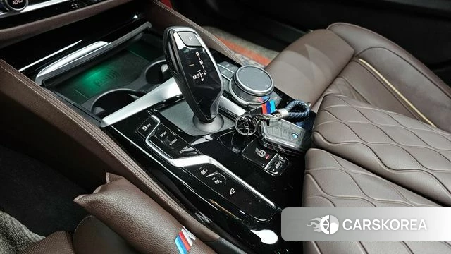 BMW 5 Series (G30) id 3800173 из Кореи 19