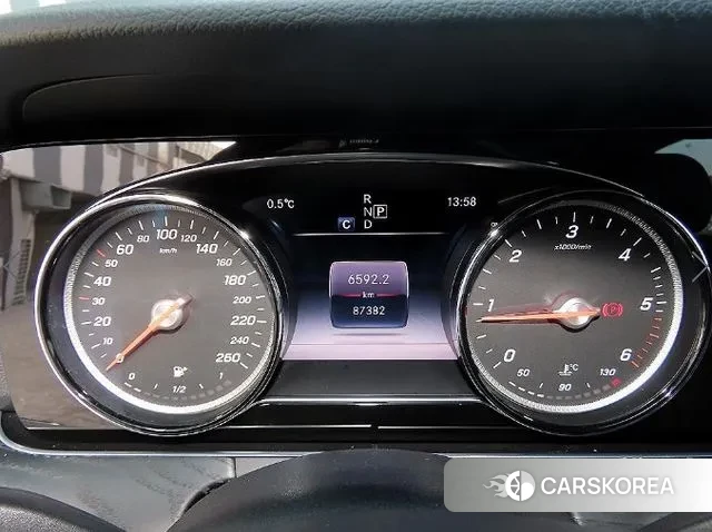 Mercedes-Benz E-Class W213 id 3622585 из Кореи 19