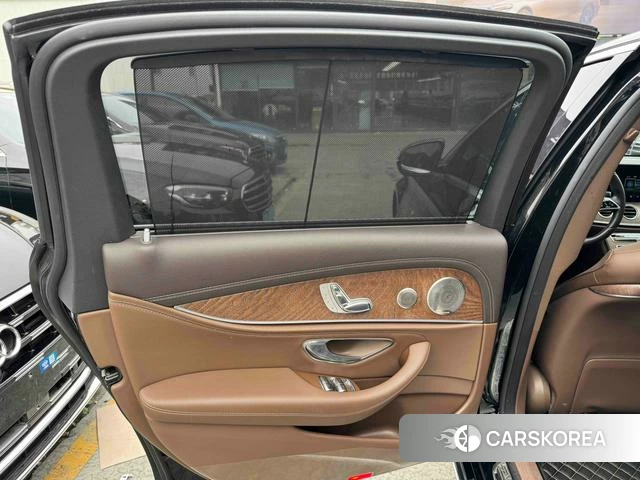 Mercedes-Benz E-class id 4275436 из Китая 18