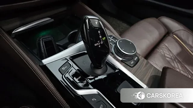 BMW 5 Series (G30) id 2940983 из Кореи 19