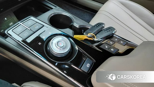 Kia K8 Hybrid id 4308604 из Кореи 32