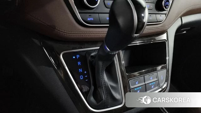 Hyundai The New Grand Starex id 4250826 из Кореи 30
