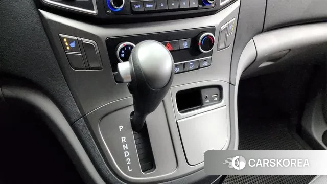 Hyundai The New Grand Starex id 2995550 из Кореи 19