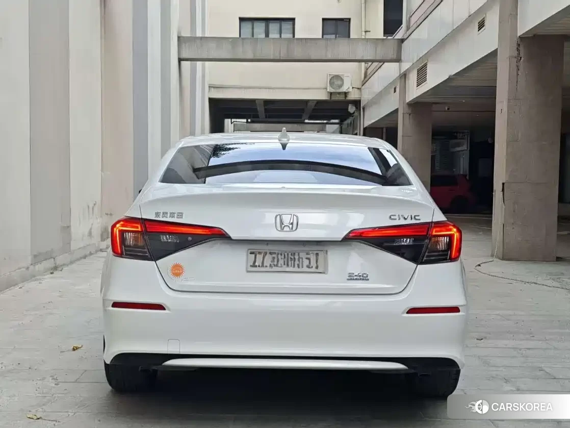 Honda Civic id 4570454 из Китая 9