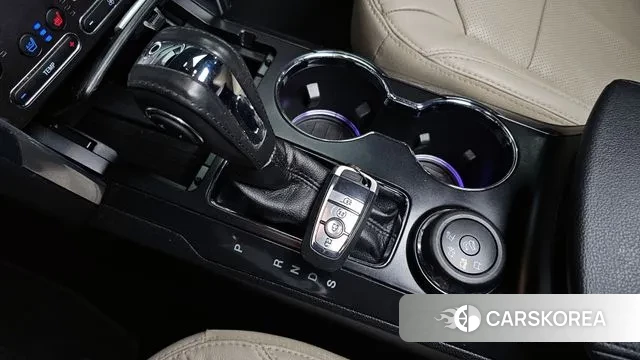 Ford Explorer id 3045279 из Кореи 19