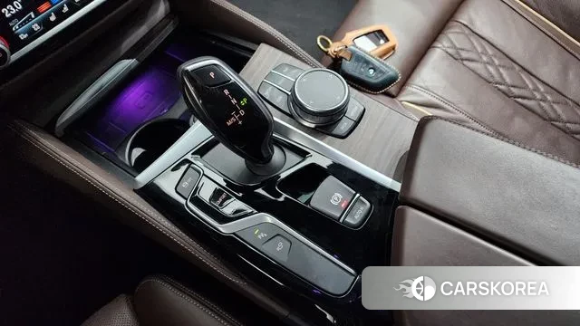 BMW 5 Series (G30) id 3666423 из Кореи 19