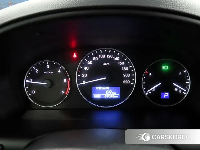 Hyundai The New Grand Starex id 3616688 из Кореи 19