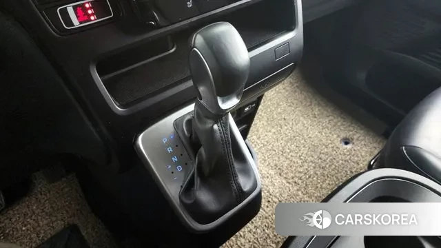 Hyundai Staria id 3421097 из Кореи 19