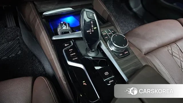 BMW 5 Series (G30) id 3581475 из Кореи 19