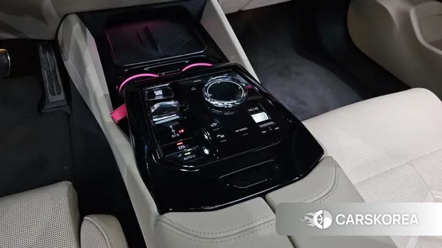 BMW 5 Series (G60) id 3565802 из Кореи 19