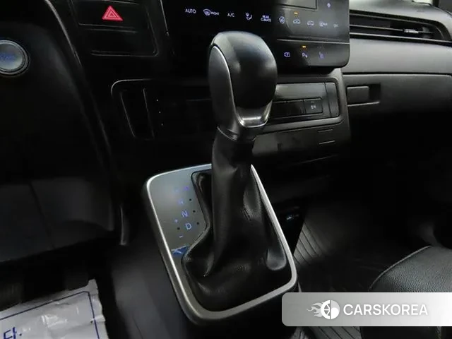 Hyundai Staria id 3372954 из Кореи 19