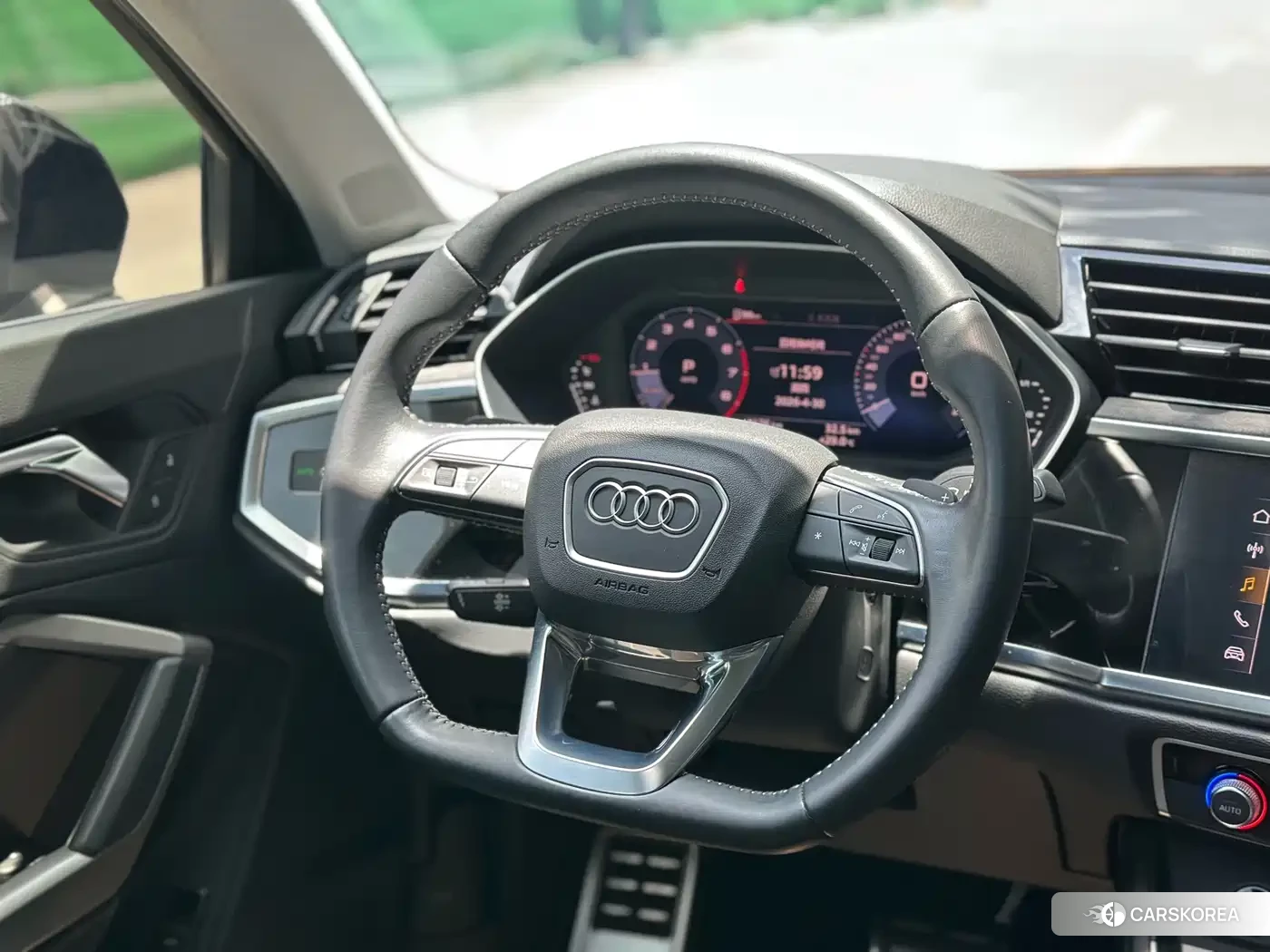 Audi Q3 id 4576863 из Китая 31