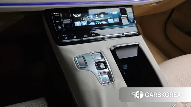 Hyundai The New Grandeur IG id 3534433 из Кореи 19