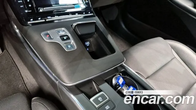 Hyundai The New Grandeur IG id 2411813 из Кореи 19