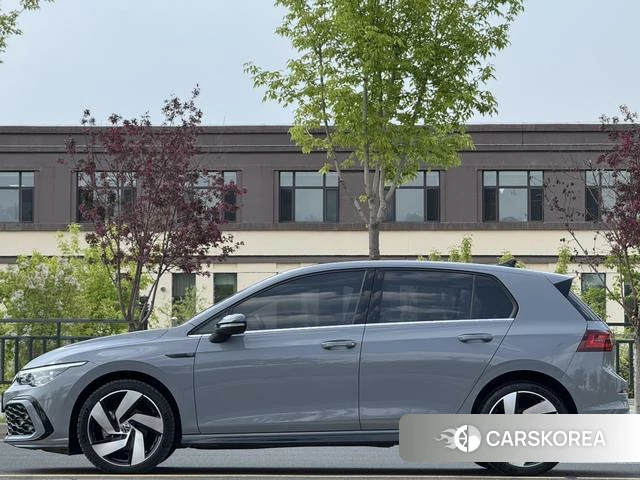 Volkswagen Golf id 4348281 из Китая 23